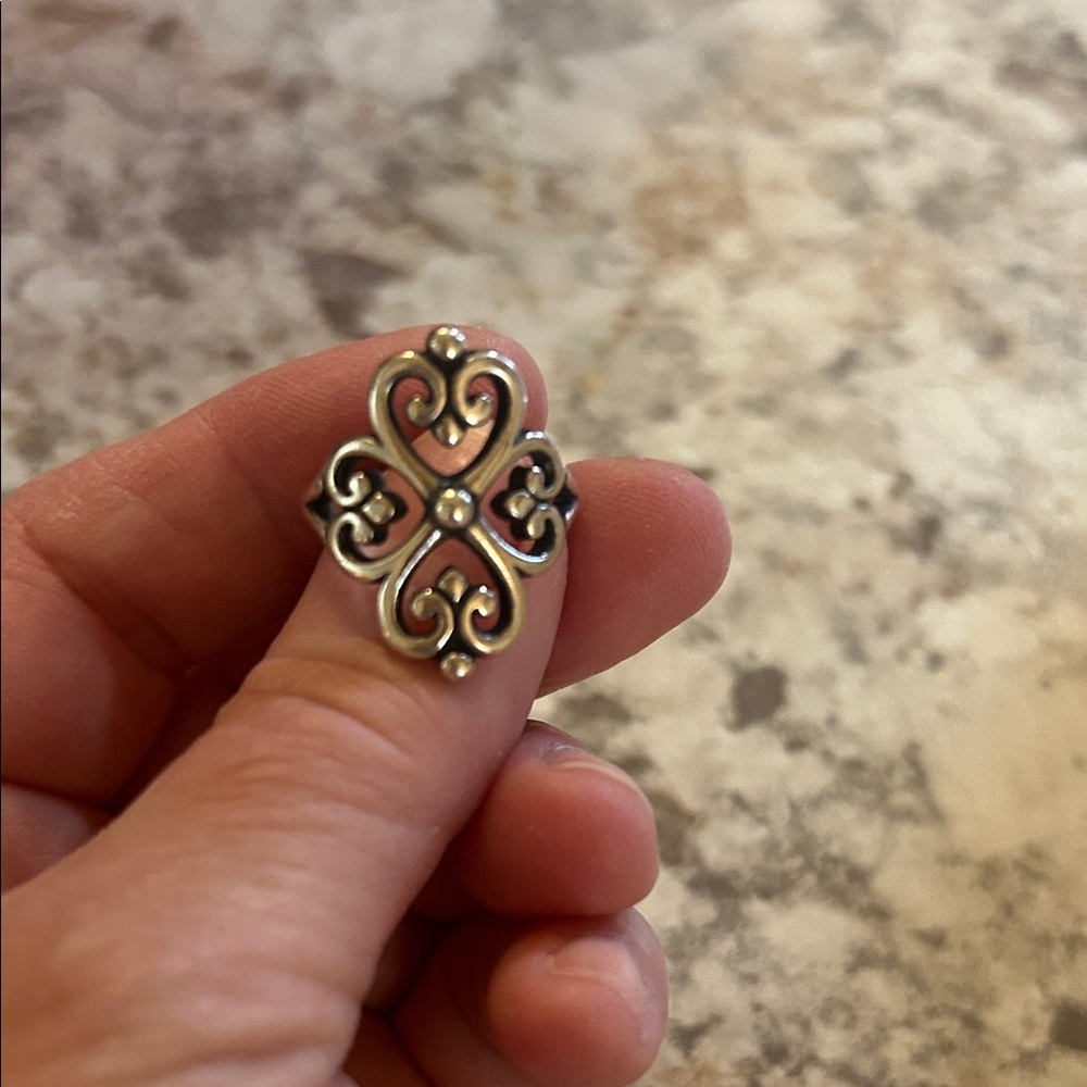 Beautiful James Avery Adorned Heart Ring, Sterling Silver, sz 6.75/7